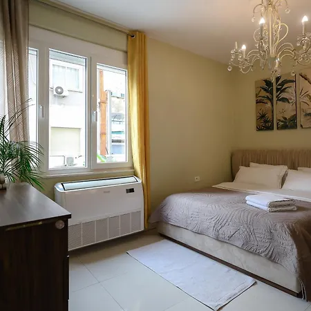 Noela's Place Apartment Tirana